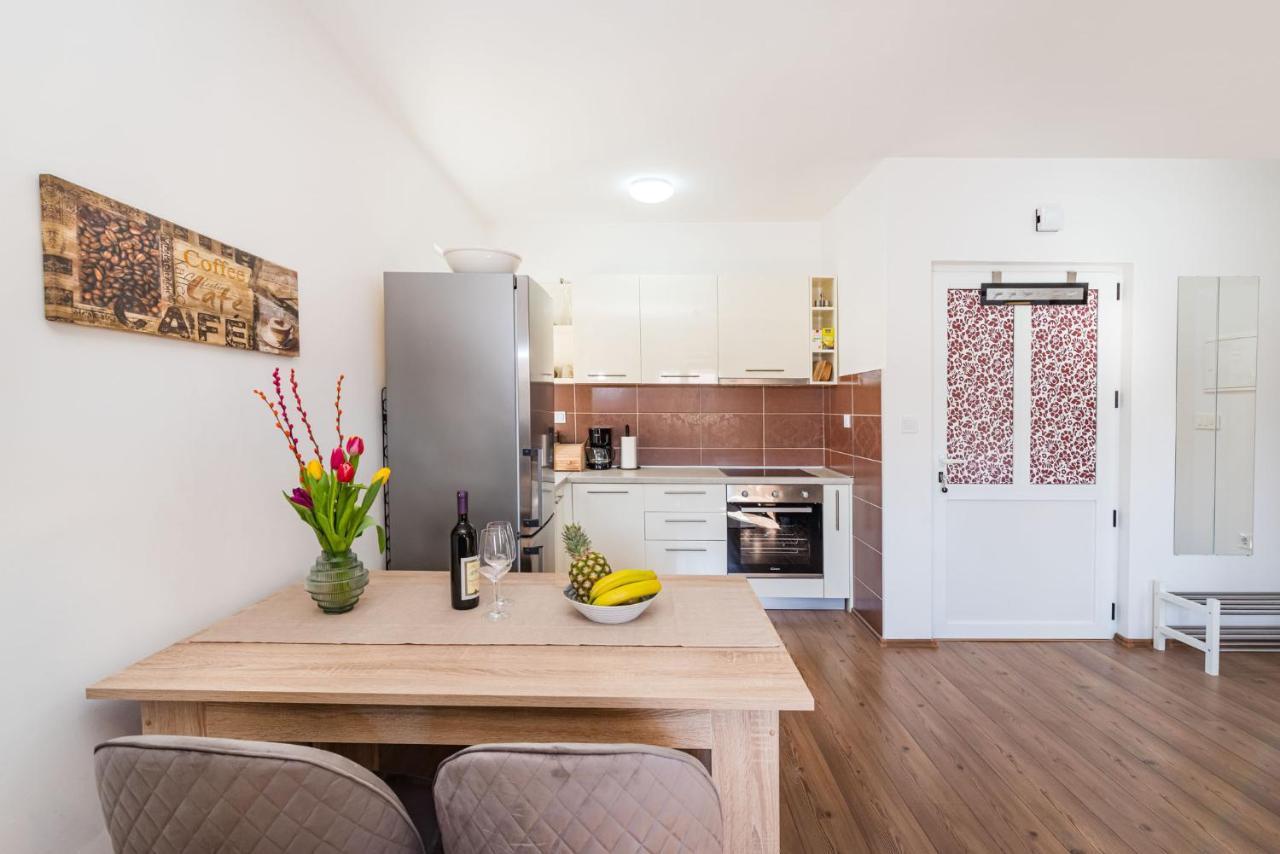 Apartment Karla ザダル エクステリア 写真