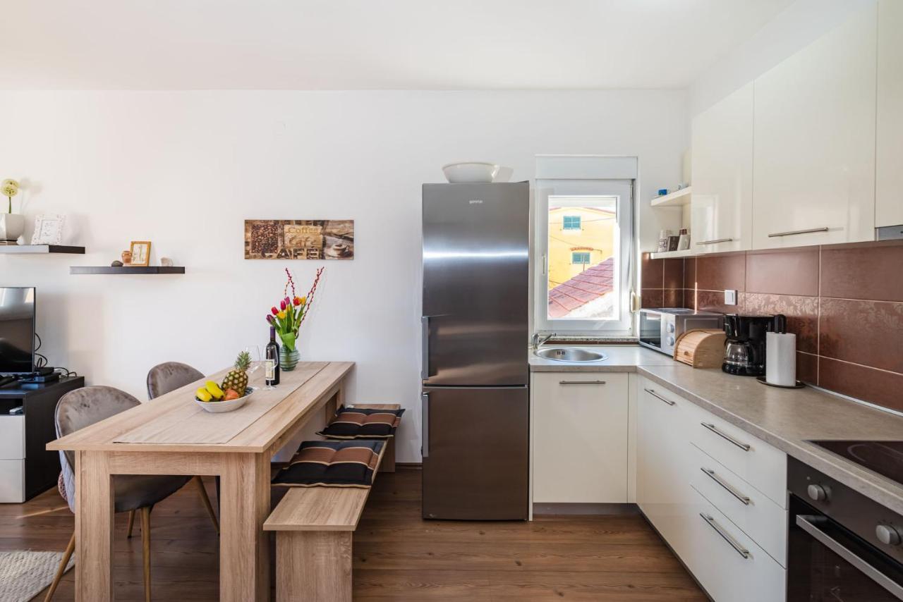 Apartment Karla ザダル エクステリア 写真