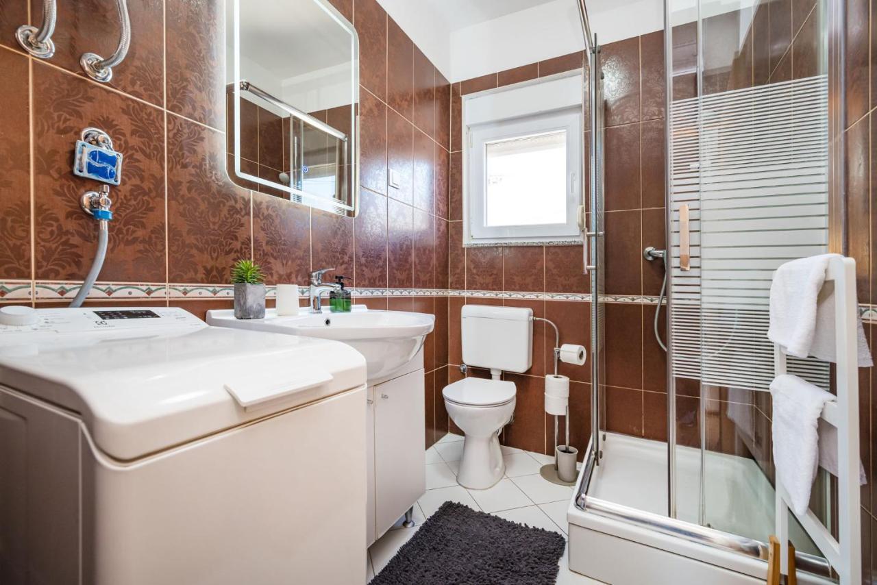 Apartment Karla ザダル エクステリア 写真