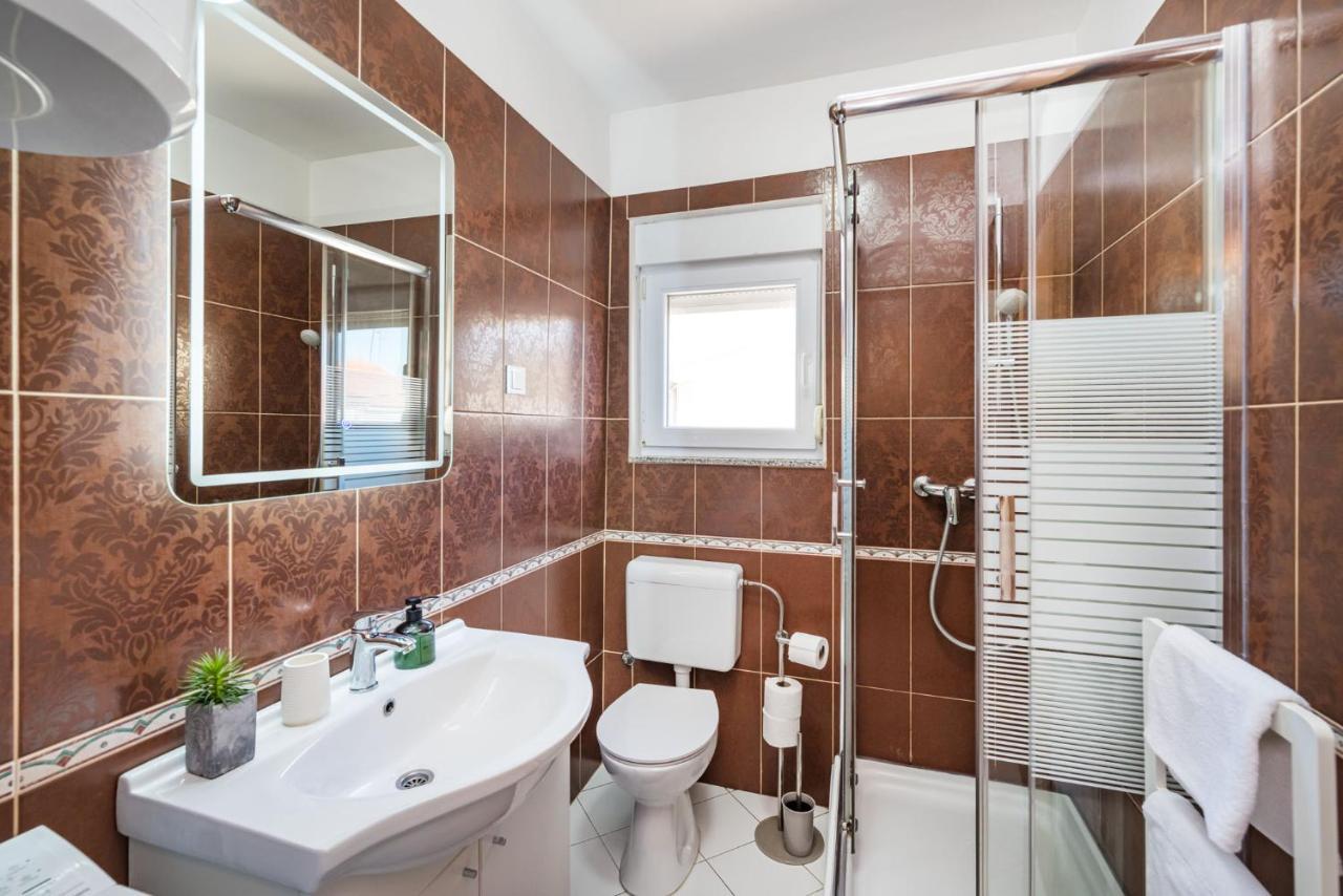 Apartment Karla ザダル エクステリア 写真